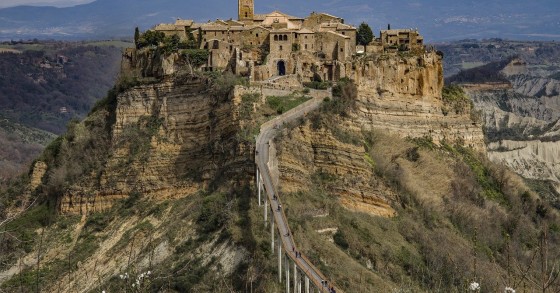 Civita di Bagnoregio, la "città che muore" candidata come patrimonio dell'Unesco