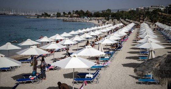 Turismo, Confturismo: 20 mln italiani bloccati da incertezza vaccini