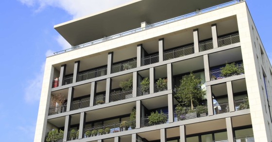I permessi necessari per chiudere un balcone