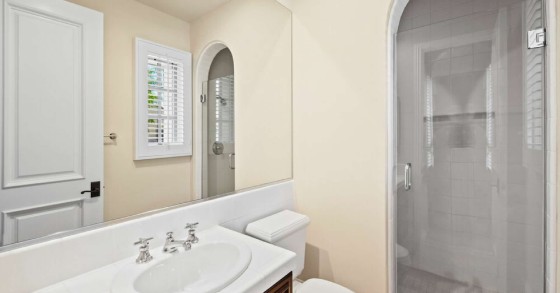 Cosa prevede la normativa per un bagno cieco già esistente