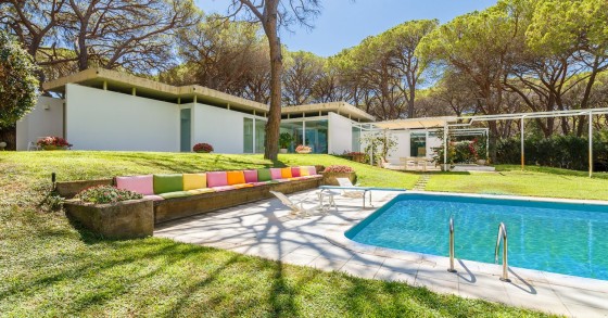 This lovely villa is for sale in Tuscany