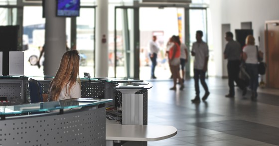 Cos’è il passenger locator, tutto quello che c’è da sapere per chi va all’estero