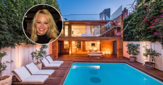 Pamela Anderson vende la sua casa al mare di Malibu per oltre 10 milioni