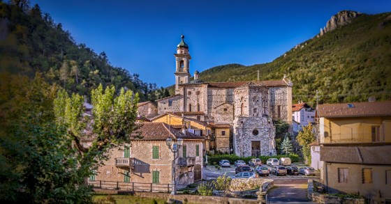 Get paid to move to Italy 2021