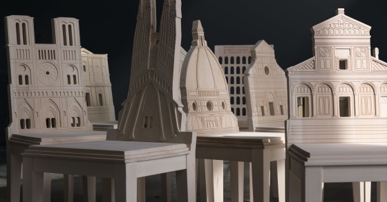 "Citying" al Salone del Mobile la mostra dove le sedie rappresentano i più importanti monumenti