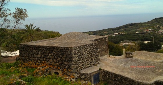 Cosa sono e come sono fatti i dammusi, le abitazioni tipiche di Pantelleria