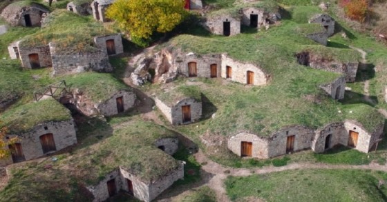 Da cantine per il vino a paesaggio fiabesco: alla scoperta del Parco dei Palmenti di Pietragalla