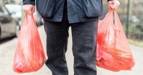 Istat: nel II trimestre reddito famiglie +0,5%, boom consumi +5,4%