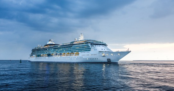 cruise-ship-g764a10d29_1920