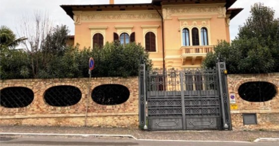 Una casa storica a Teramo in vendita all'asta su idealista per 1,5 milioni