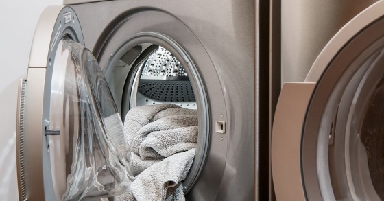 Come risparmiare energia elettrica con la lavatrice, alcuni utili suggerimenti