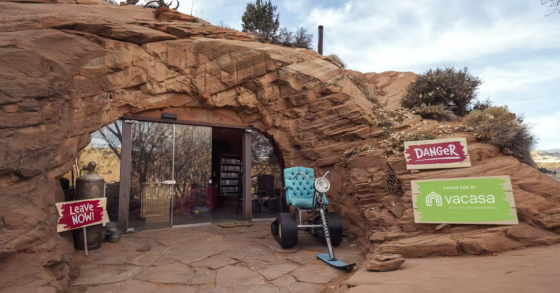 Incredibile ma vero, puoi affittare la grotta del Grinch per Natale