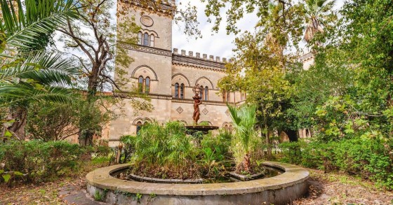 Il castello de "Il Padrino" è in vendita ad Acireale per sei milioni di euro