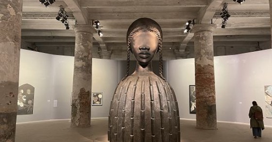 I sogni e la realt? del presente: la Biennale di Cecilia Alemani