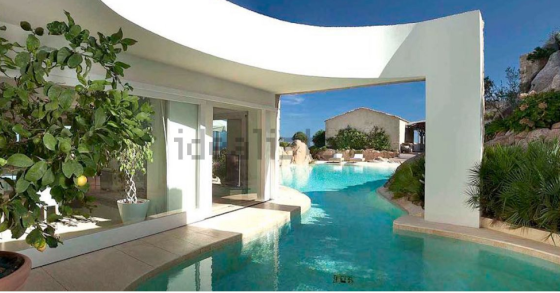 In vendita più di 8000 ville con piscina per vivere tranquillo da 30000 euro