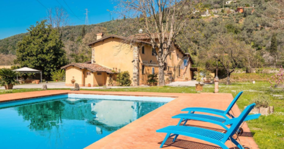 In vendita oltre 2000 masserie e casali con piscina a partire da 90.000 euro