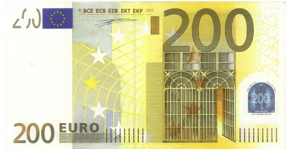 Domanda bonus 200 euro: come, quando e chi deve farla