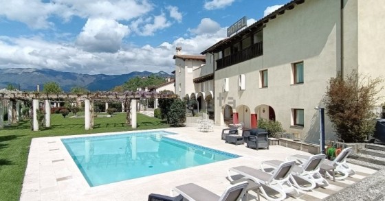 Un hotel immerso tra le colline del Prosecco in vendita per 1,85 milioni