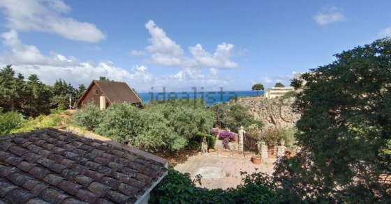 Ville al mare da ristrutturare
