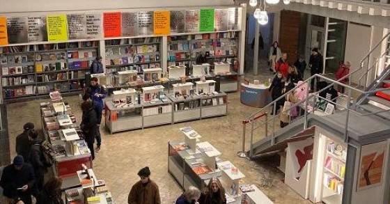 Biennale Arte, successo anche per i bookshop rinnovati di Electa