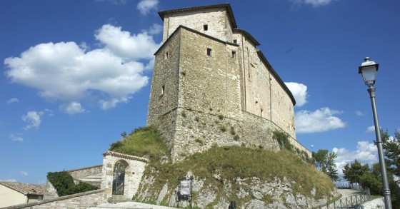 Frontone