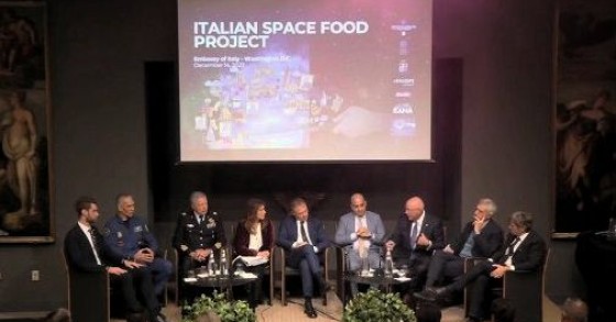 La cucina italiana candidata a patrimonio Unesco vola in orbita