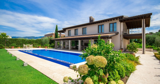 villa con piscina