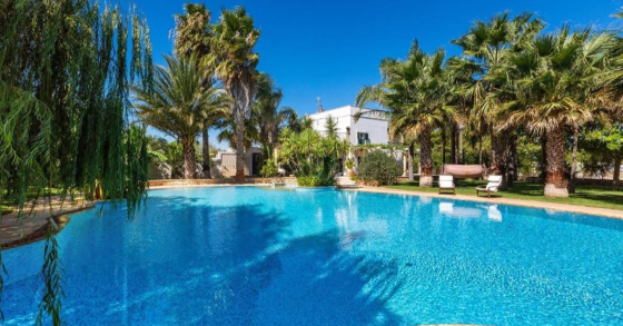 villa con piscina