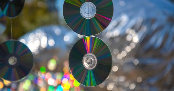 perchè appendere i cd ai balconi