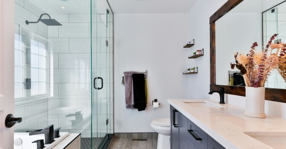 Bathroom decor