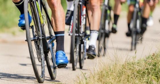 ciclisti in gara