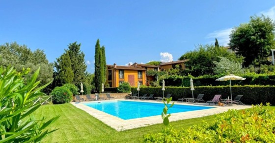 casa com piscina