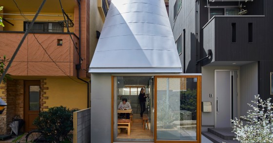 Love2 House