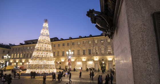 Illuminations de Noël à Turin en 2025