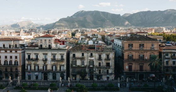 Voor- en nadelen van het kopen van onroerend goed in Italië