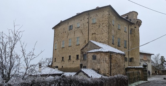 Castello di Borgo Adorno
