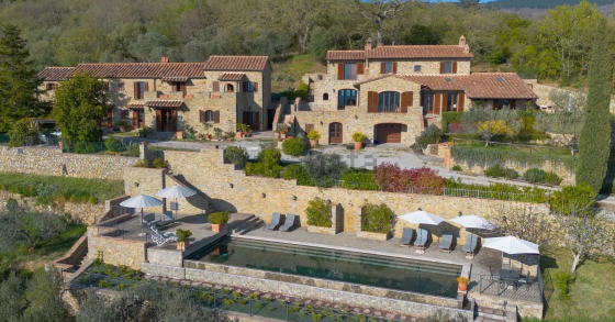 villa con piscina