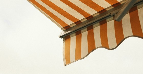 Particolare di una tenda da sole
