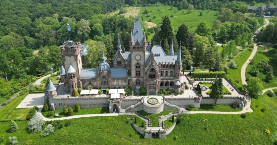 Il Castello di Drachenburg in Germania