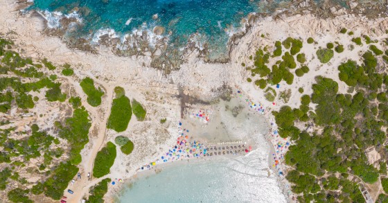Italian Beach Bans Umbrellas
