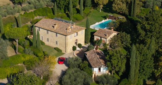 Hidden esates in Tuscany