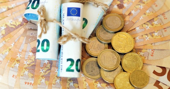 banconote e monete euro