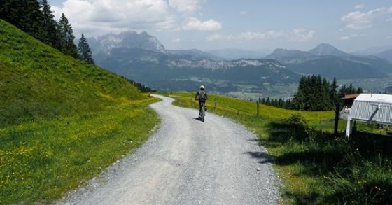 Alpi in gravel: 3 itinerari iconici tra Francia, Svizzera e Tirolo