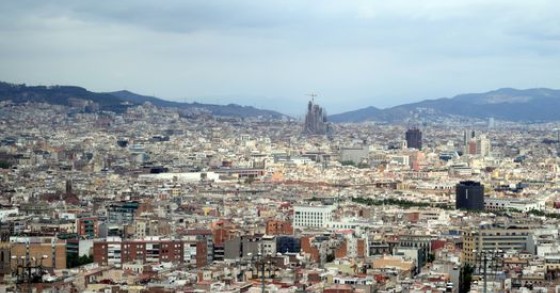 Barcellona mette il limite: massimo 15,7 milioni di turisti