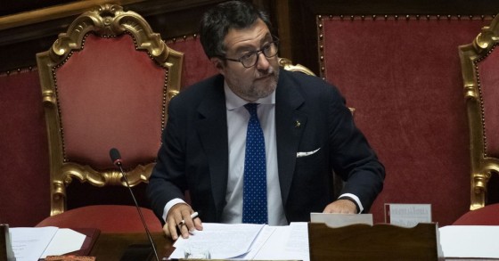 Manovra, Salvini: rispetto alleati ma dovremo chiedere miliardi alle banche