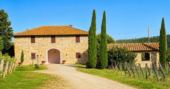 casali e rustici in buono stato