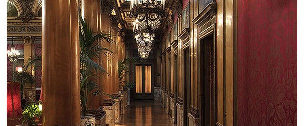 Da affittopoli a svendopoli. Quanto piacciono gli immobili ai politici