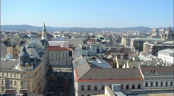 Gli italiani investono a vienna. Lontano dalla crisi 