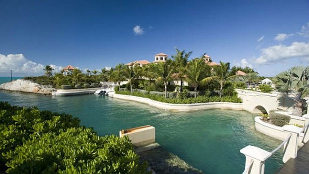 Case da sogno: isola con villa di lusso nel mar dei caraibi (bahamas)