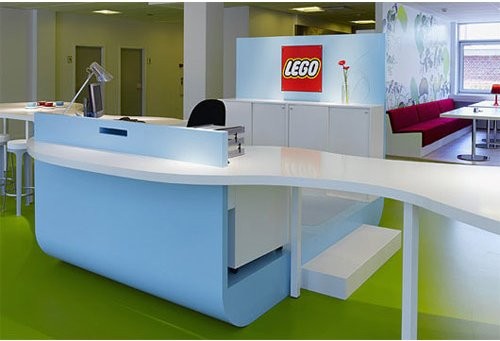 Lego: le foto degli uffici "per gioco"